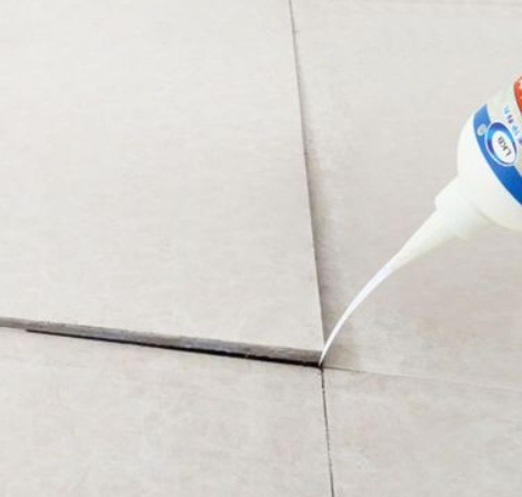 西宁市瓷砖空鼓维修公司分享卫生间瓷砖脱落的原因可能有以下几点